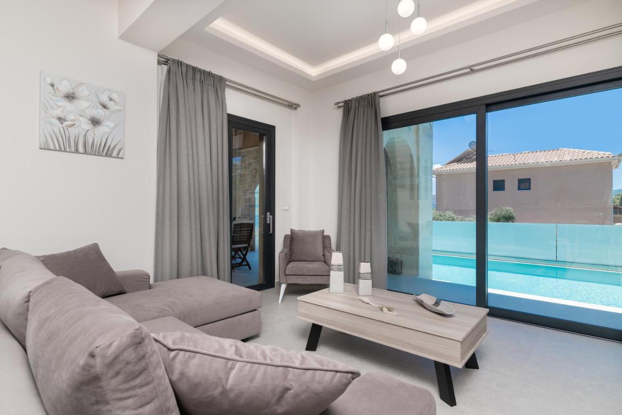 Romanza II Luxury Villa Kalamákion Eksteriør billede